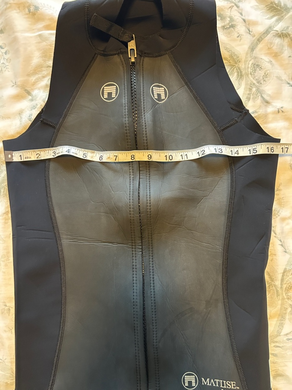 Matuse Briza Vest, size 12 - Picture 5 of 8